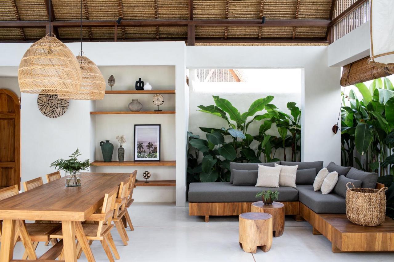 Las Lunas Villas Canggu Exterior photo