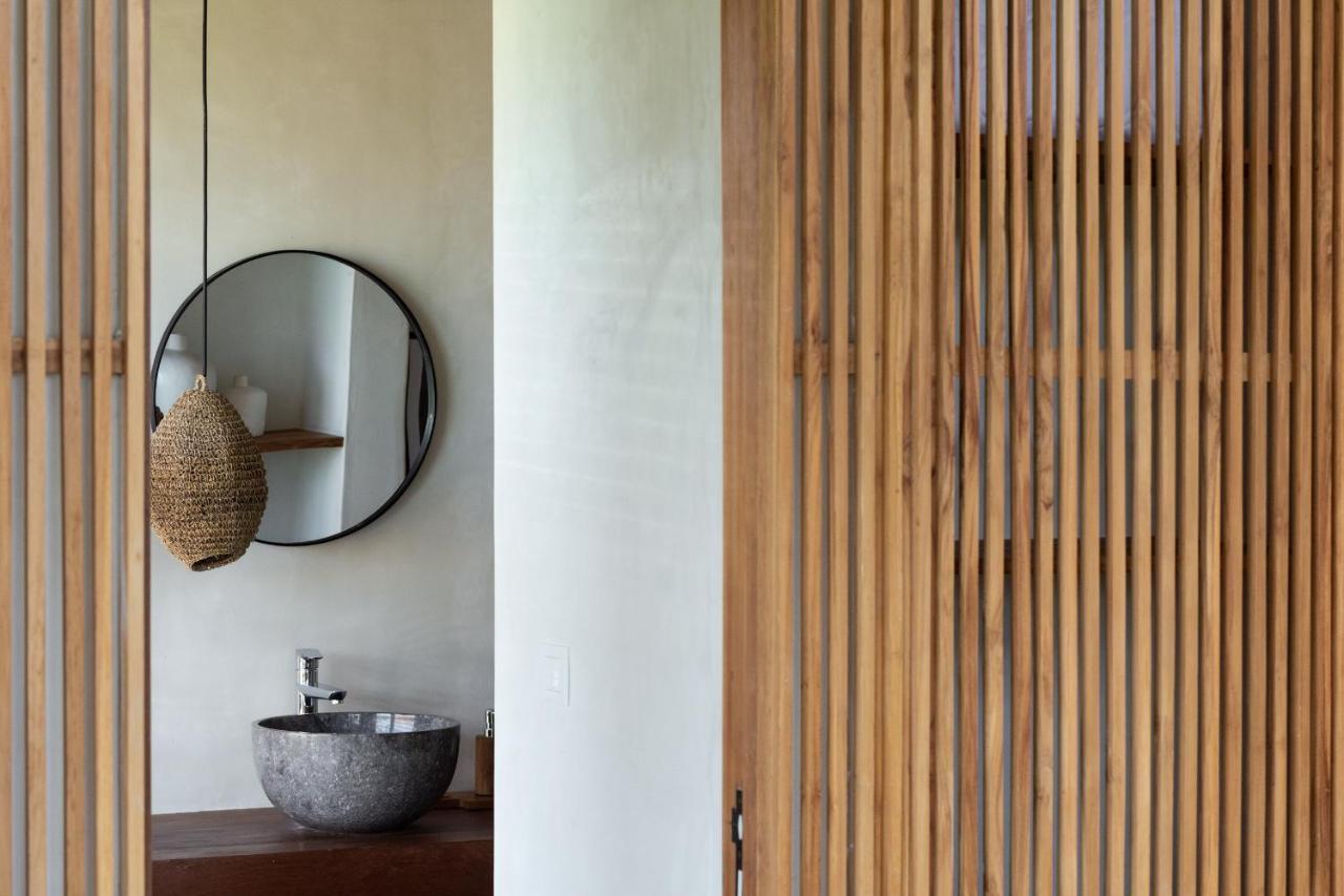 Las Lunas Villas Canggu Exterior photo