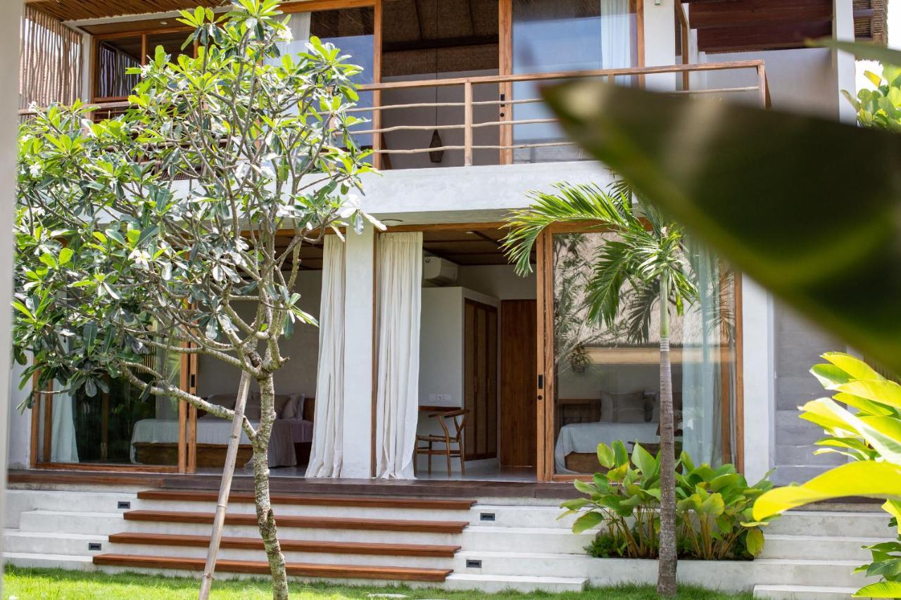 Las Lunas Villas Canggu Exterior photo