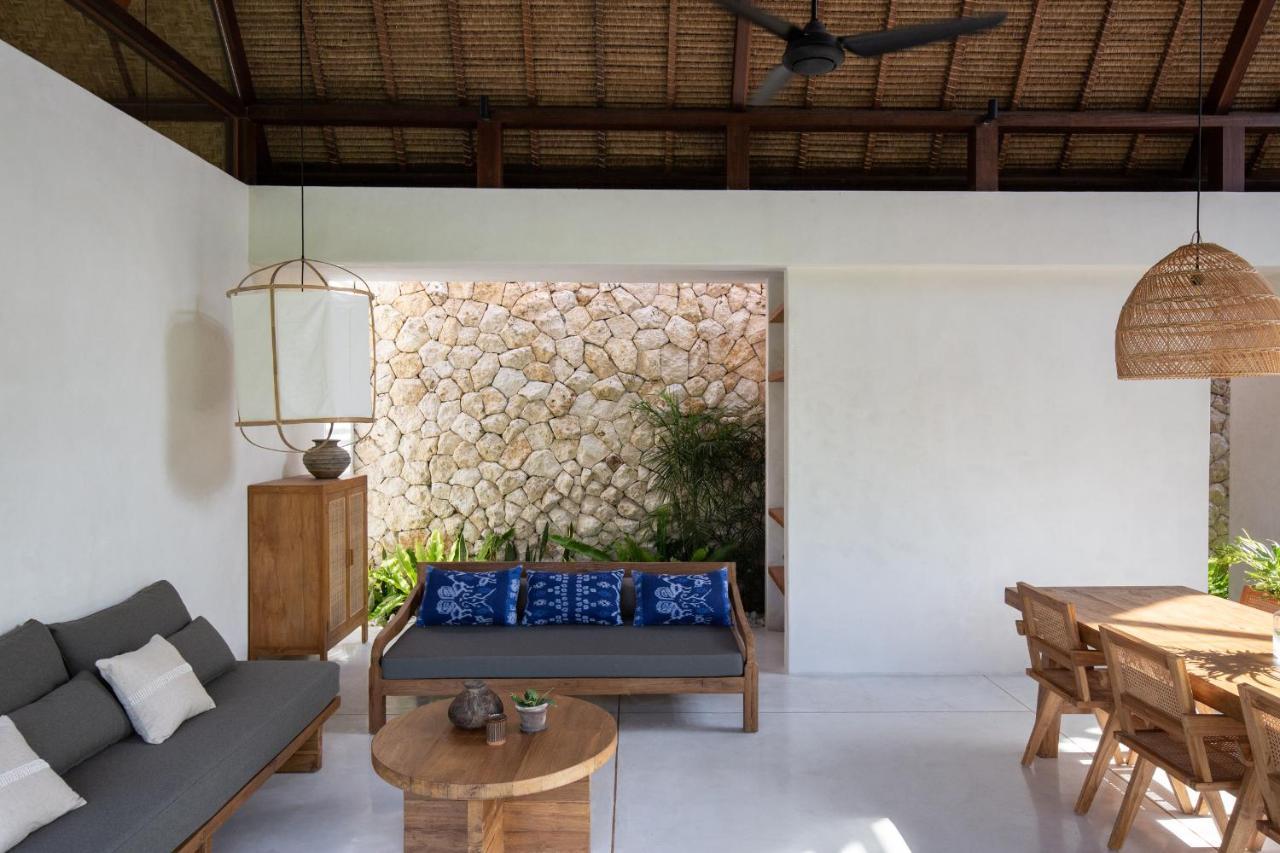Las Lunas Villas Canggu Exterior photo