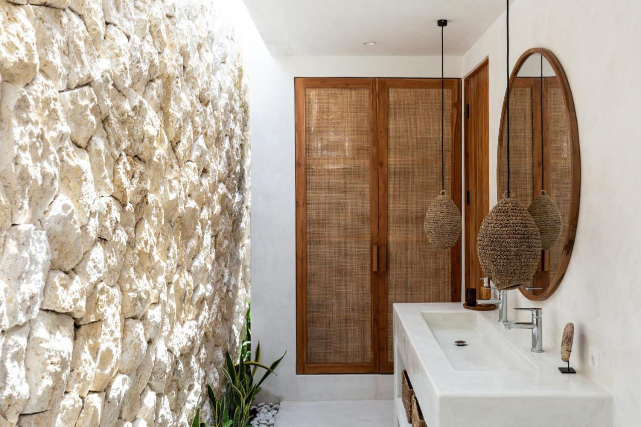 Las Lunas Villas Canggu Exterior photo